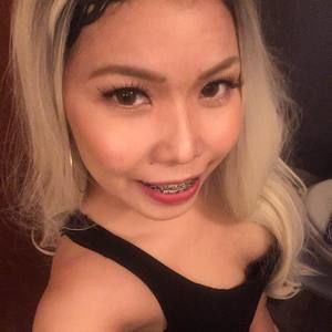 Meet your Posher, Carmina